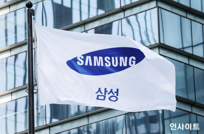 삼성전자 주주환원 발표에도 주가 급락…SK하이닉스와 엇갈린 흐름 1 image